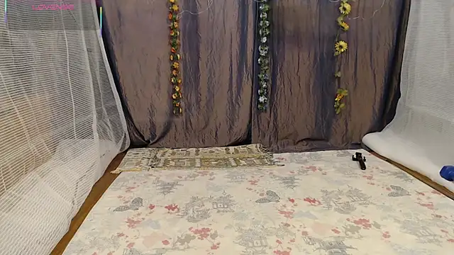 KatelinPepperworth online show from 04-05-26, 04:26