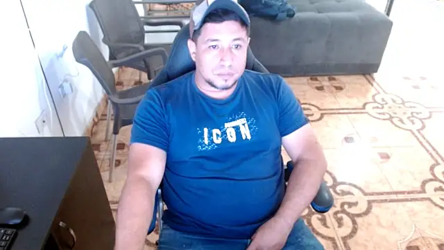 Snapshot of lianjuc chatting on 01-14-26, 08:03 lianjuc online show from 01-14-26, 08:03