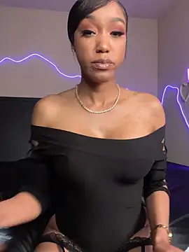 Snapshot of MsChanelCarter chatting on 03-18-26, 10:40 MsChanelCarter online show from 03-18-26, 10:40