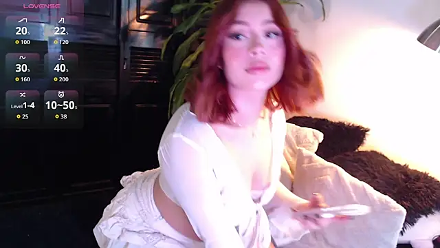 Snapshot of Mia_Volkova_ chatting on 06-03-26, 02:08 Mia Volkova online show from 06-03-26, 02:08