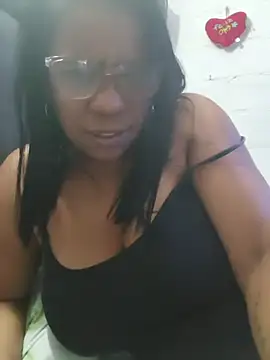 Snapshot of Zeyllyjhonson chatting on 07-23-26, 02:09 Zeyllyjhonson online show from 07-23-26, 02:09
