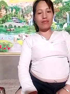 Gummiesu online show from 04-16-26, 09:26