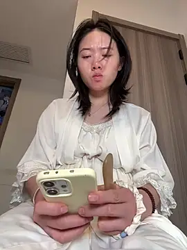 Cheating-wife online show from 04-22-26, 05:54