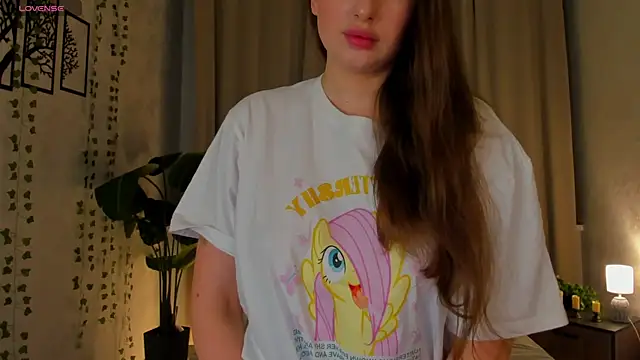 Celine Coello online show from 04-15-26, 04:08