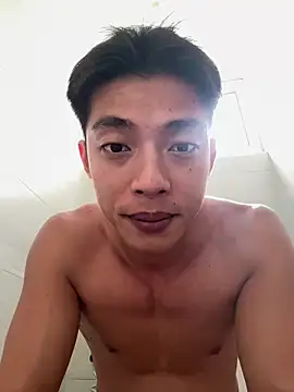 Yooo17 online show from 04-09-26, 02:55