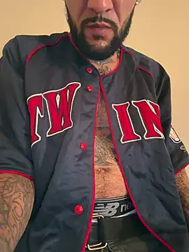 CcincoVilla online show from 04-18-26, 06:28