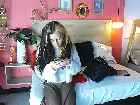 maria Turner1 online show from 04-17-26, 10:07