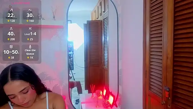 Emma Thompssonn online show from 06-04-26, 12:11