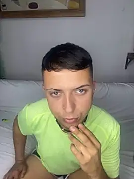 pupihot online show from 02-19-26, 05:31