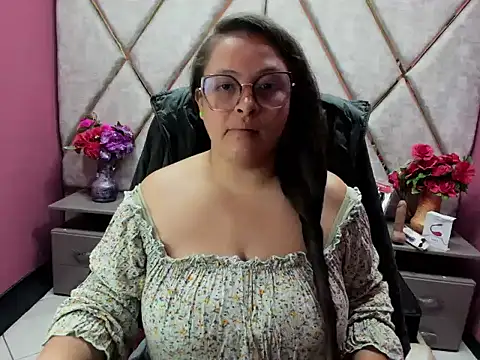 Sarah Boobs  online show from 01-15-26, 04:00