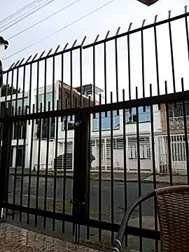 StrawberryPink  online show from 06-23-26, 11:41