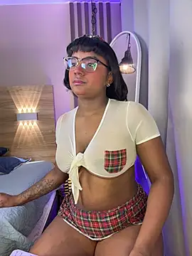 domiiniquex online show from 04-20-26, 12:52