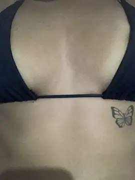 raveninha05 online show from 04-26-26, 10:29