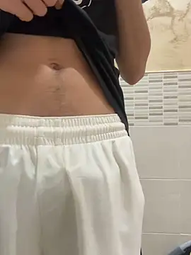 piccolo2002 online show from 03-07-26, 09:28