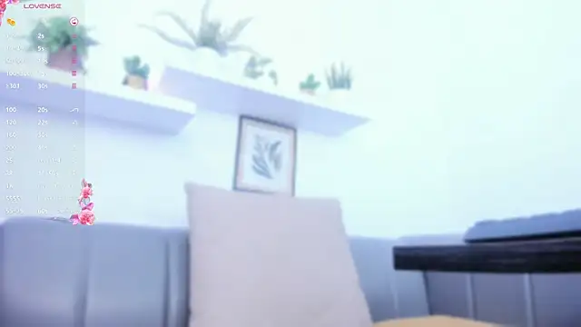 Amira Alzahra online show from 05-19-26, 05:19
