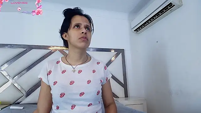 mitzukywinteer online show from 03-04-26, 09:32