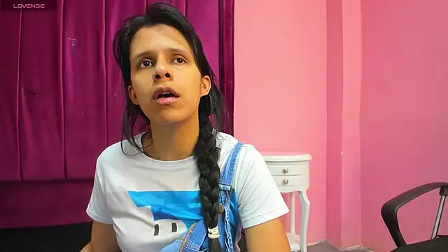 mitzukywinteer online show from 04-21-26, 08:44