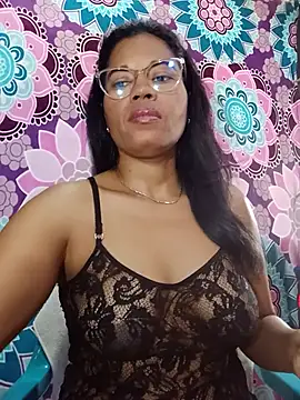 Snapshot of Yandris_1212 chatting on 07-09-26, 01:48 Yandris 1212 online show from 07-09-26, 01:48