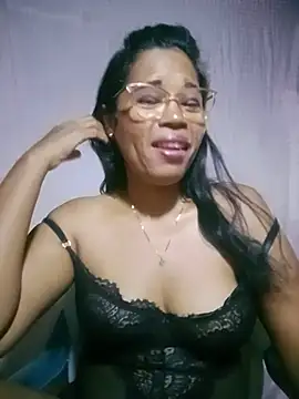 Snapshot of Yandris_1212 chatting on 07-23-26, 01:41 Yandris 1212 online show from 07-23-26, 01:41