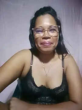 Snapshot of Yandris_1212 chatting on 07-23-26, 01:58 Yandris 1212 online show from 07-23-26, 01:58