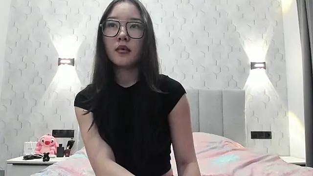 Snapshot of theadorableprinces chatting on 02-11-26, 08:14 theadorableprinces online show from 02-11-26, 08:14