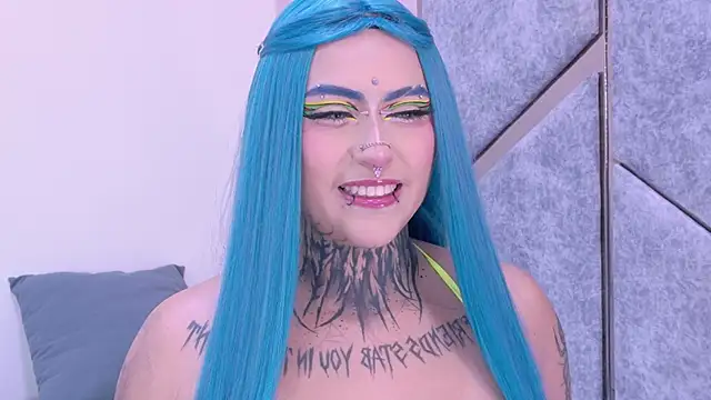 MaloryGrey  online show from 01-18-26, 08:23