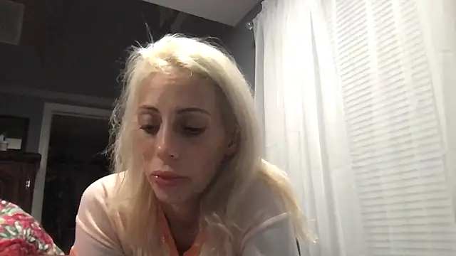 LindseyFAFO online show from 07-23-26, 02:53