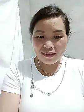 Snapshot of nana_nana99 chatting on 06-12-26, 02:27 nana nana99 online show from 06-12-26, 02:27