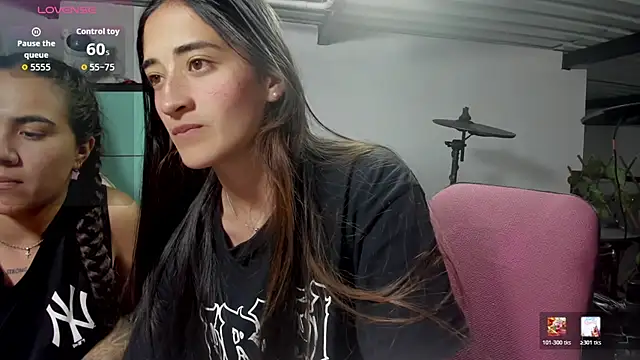 VictoriaHoneyy online show from 06-26-26, 02:27
