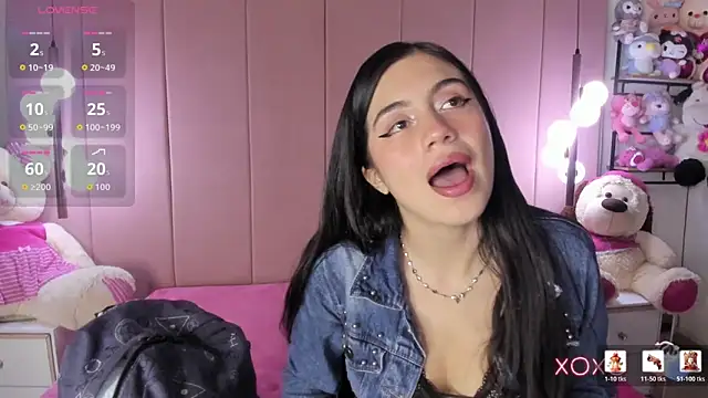 Snapshot of Anyelii_hot chatting on 02-01-26, 11:20 Anyelii hot online show from 02-01-26, 11:20