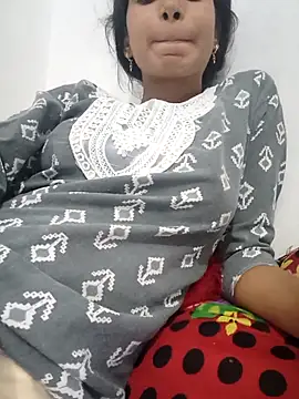Snapshot of Cute-Natashaa chatting on 05-05-26, 07:00 Cute-Natashaa online show from 05-05-26, 07:00