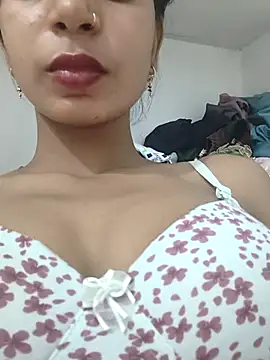 Snapshot of Cute-Natashaa chatting on 05-07-26, 03:28 Cute-Natashaa online show from 05-07-26, 03:28
