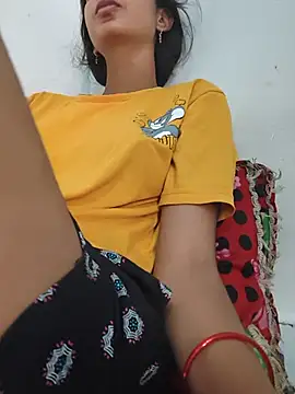 Snapshot of Cute-Natashaa chatting on 05-21-26, 05:03 Cute-Natashaa online show from 05-21-26, 05:03