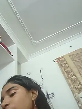 Snapshot of Cute-Natashaa chatting on 07-23-26, 03:15 Cute-Natashaa online show from 07-23-26, 03:15