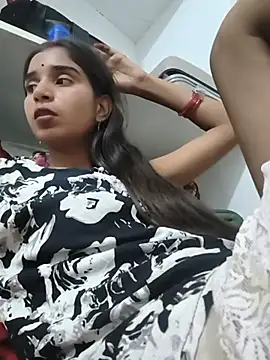 Snapshot of Cute-Natashaa chatting on 07-23-26, 04:38 Cute-Natashaa online show from 07-23-26, 04:38