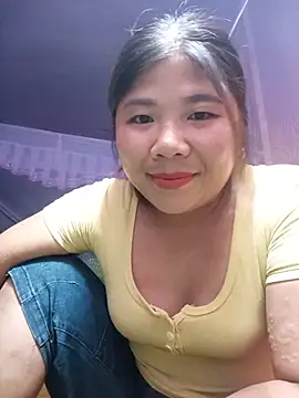 Snapshot of Lioe_koei chatting on 07-16-26, 03:29 Lioe koei online show from 07-16-26, 03:29