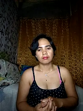 Snapshot of LoveSammantha24xxx chatting on 03-17-26, 04:39 LoveSammantha24xxx online show from 03-17-26, 04:39