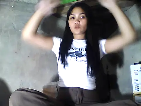 PinaySkinnyJust18 online show from 07-17-26, 02:13
