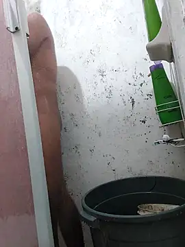 Snapshot of Eduardoo18cm chatting on 04-01-26, 05:30 Eduardoo18cm online show from 04-01-26, 05:30