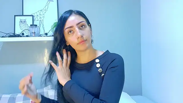 AmmyRouse   online show from 04-11-26, 11:14