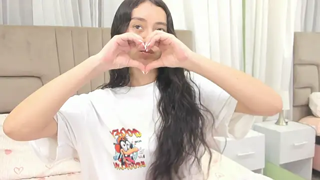 isabella nowa online show from 04-10-26, 11:59