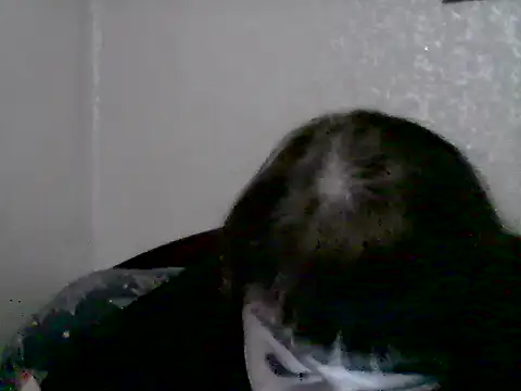 Snapshot of AllinaKis chatting on 02-18-26, 11:01 AllinaKis online show from 02-18-26, 11:01