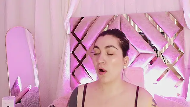 KathiaJenner online show from 04-19-26, 10:36