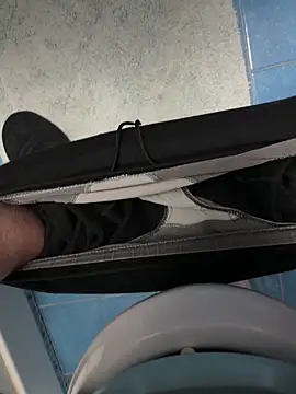 Snapshot of hotcgat chatting on 02-19-26, 05:09 hotcgat online show from 02-19-26, 05:09