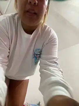 veronica414 online show from 03-18-26, 12:19