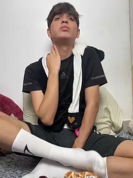 Naim TheKing online show from 02-12-26, 03:45