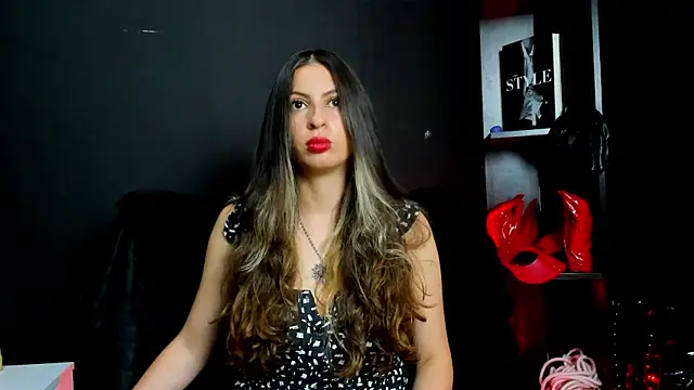 GoddesLeila online show from 07-10-26, 01:47