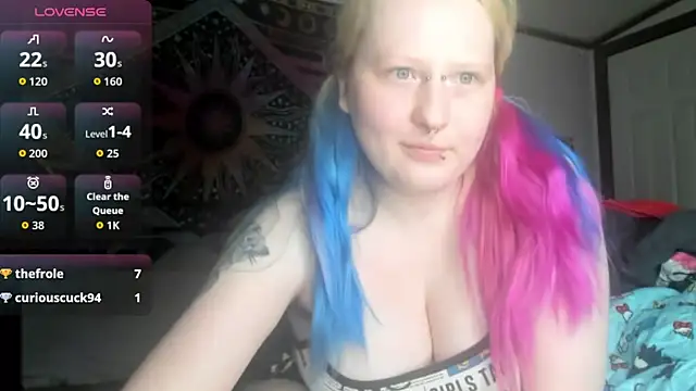 LoriCritter online show from 03-13-26, 01:01