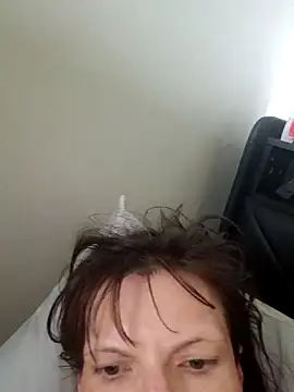 coriplaymate229848 online show from 04-21-26, 10:56