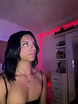Snapshot of andyy_x chatting on 05-17-26, 07:54 andyy x online show from 05-17-26, 07:54
